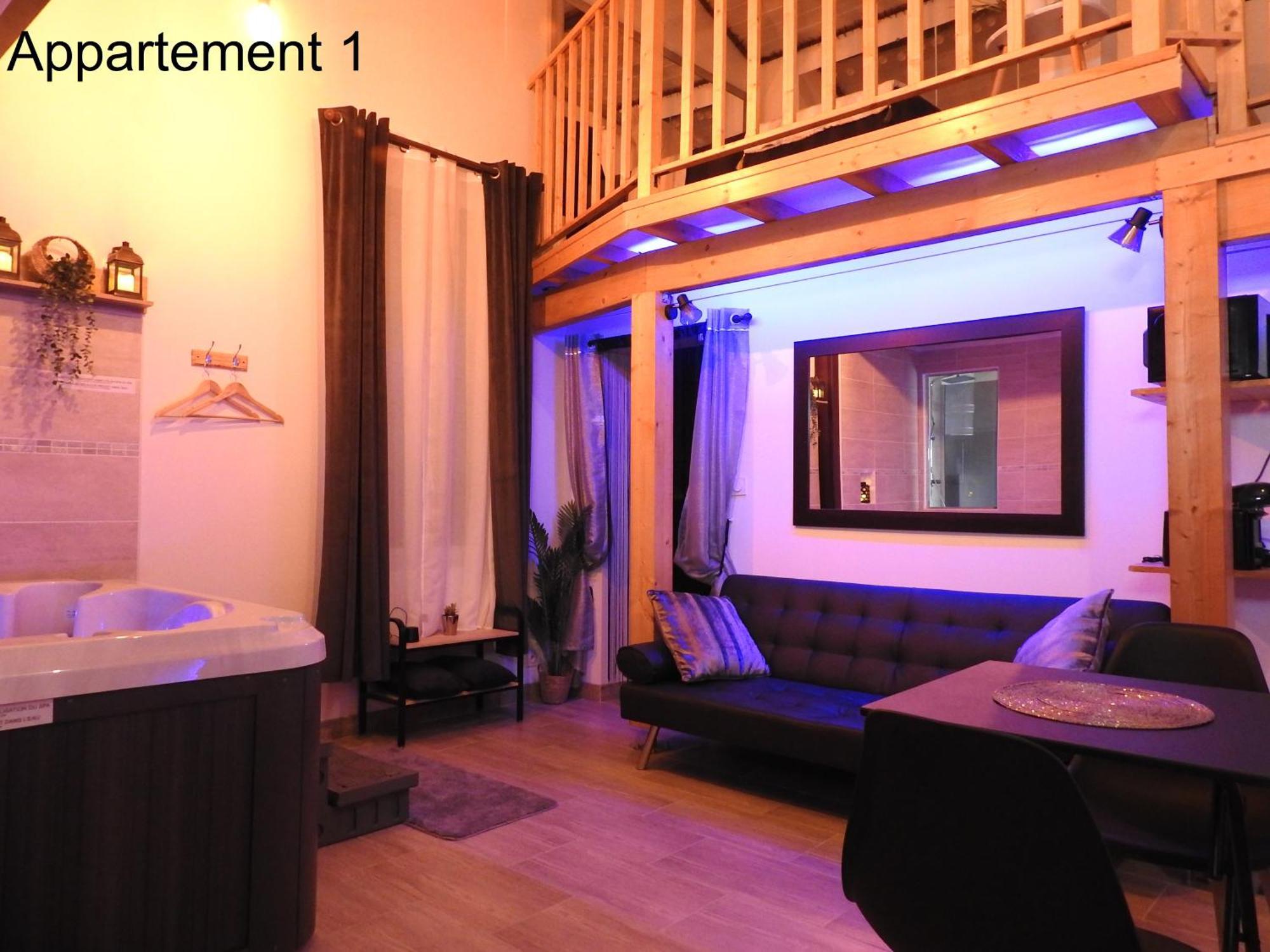 Love Room Narbonne Exterior photo